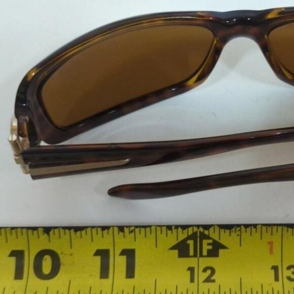 Gucci Black Women's Sunglasses - Picture 4 of 11